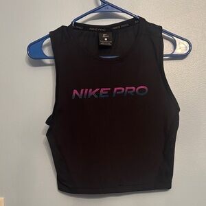 Nike Pro Women's Black and Purple Crop Top